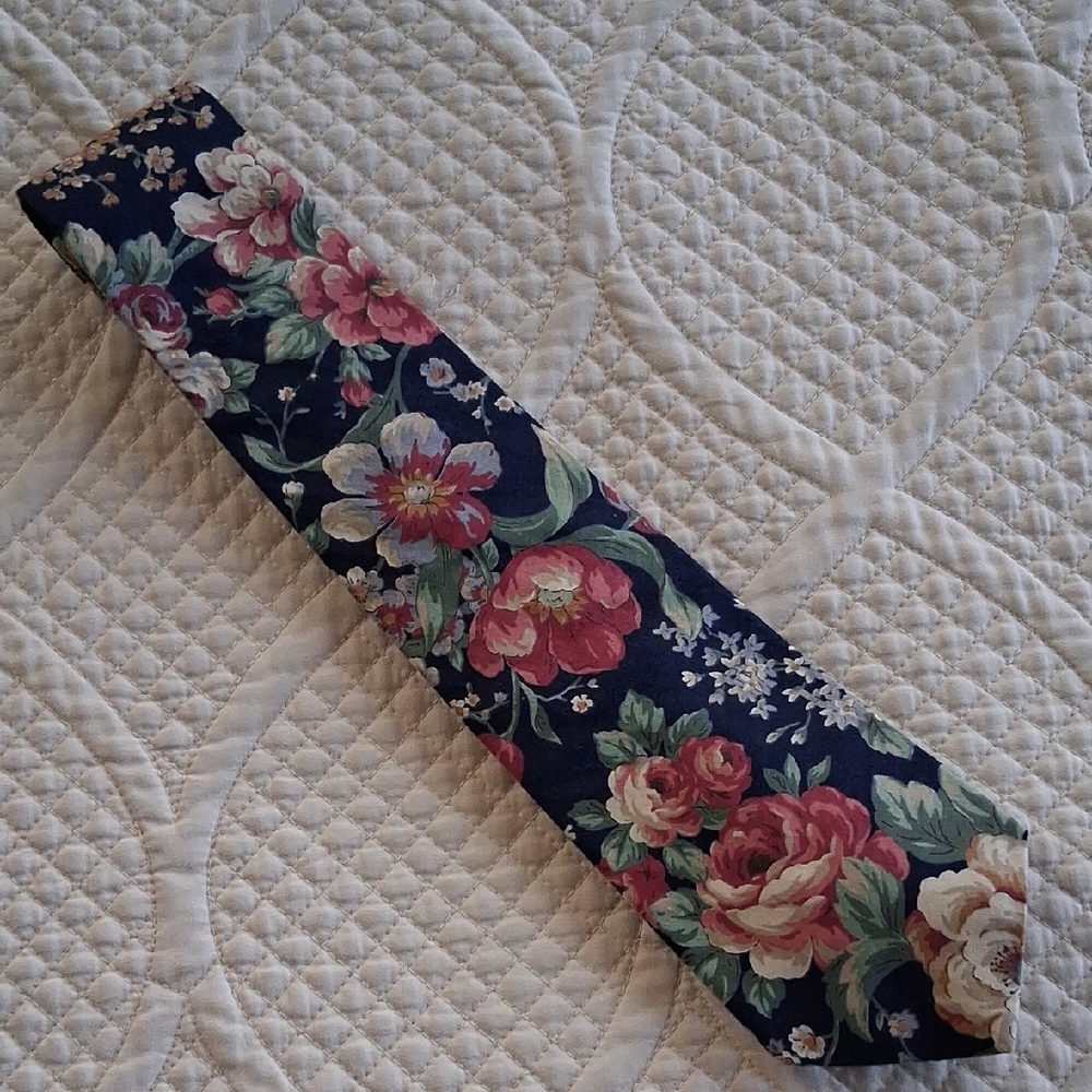 Steve Scheiner Vintage Floral Patterned Tie